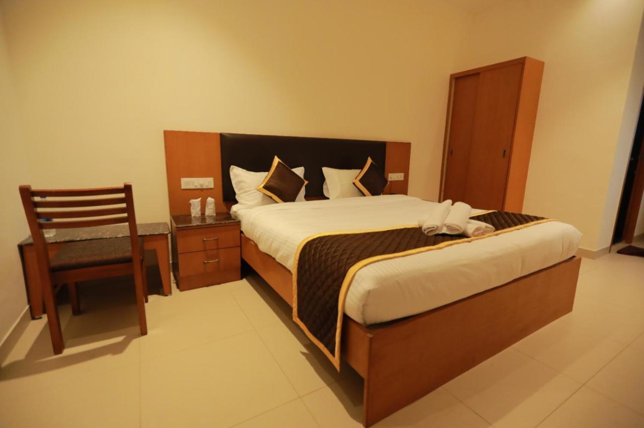 Hotel Ashok Palace Karur  Bagian luar foto